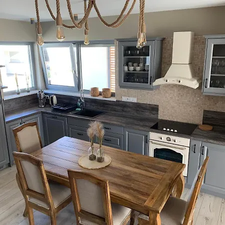 度假居 Mirage Garden Trzęsacz